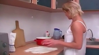 Russian Milf Gives A Deepthroat To A Man Who'S Not Her Stepson
