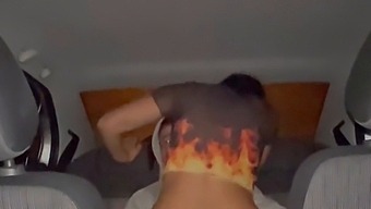 Amateur'S First Experience With A Streetwalker In A Car (Authentic)