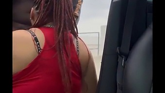 Amateur Car Sex Turns Into A Wild Encounter With A Naughty Passenger